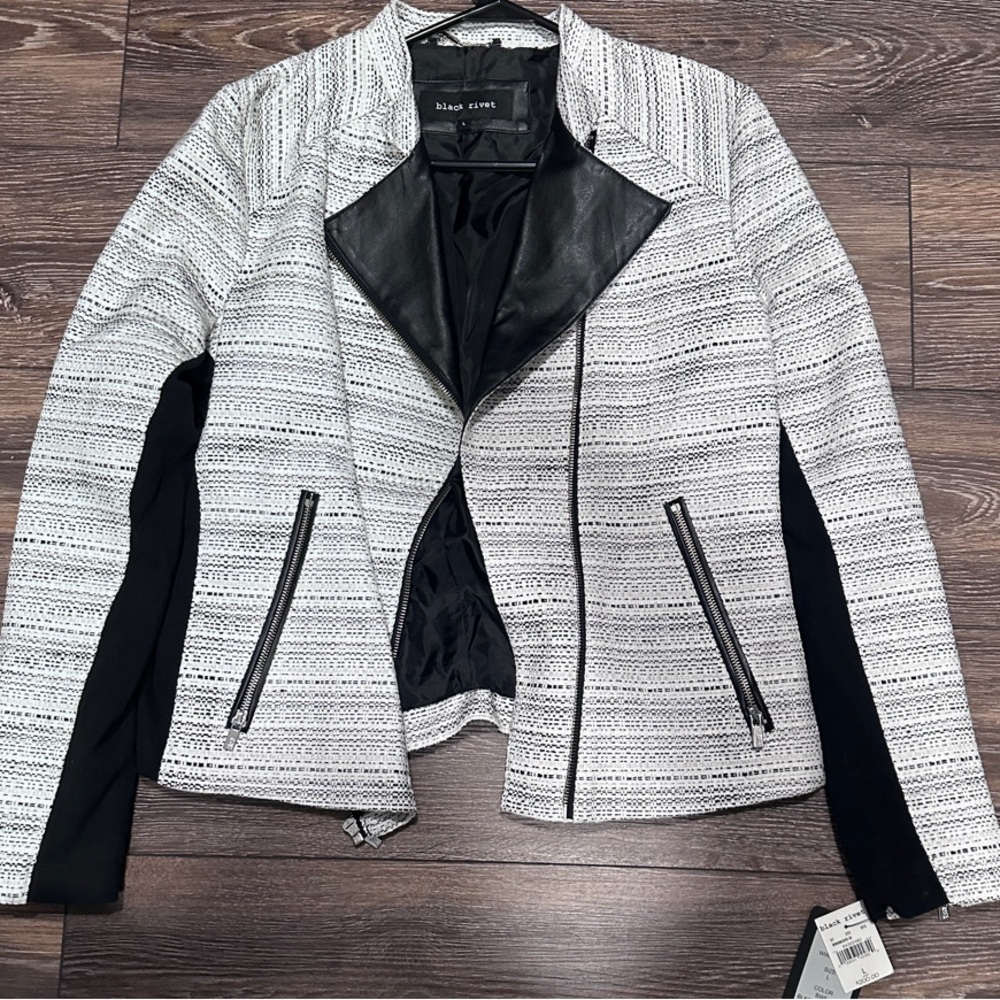 Black Rivet Women's White and Black Jacket